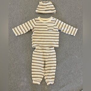 Carters Jumpsuit Set with Hat